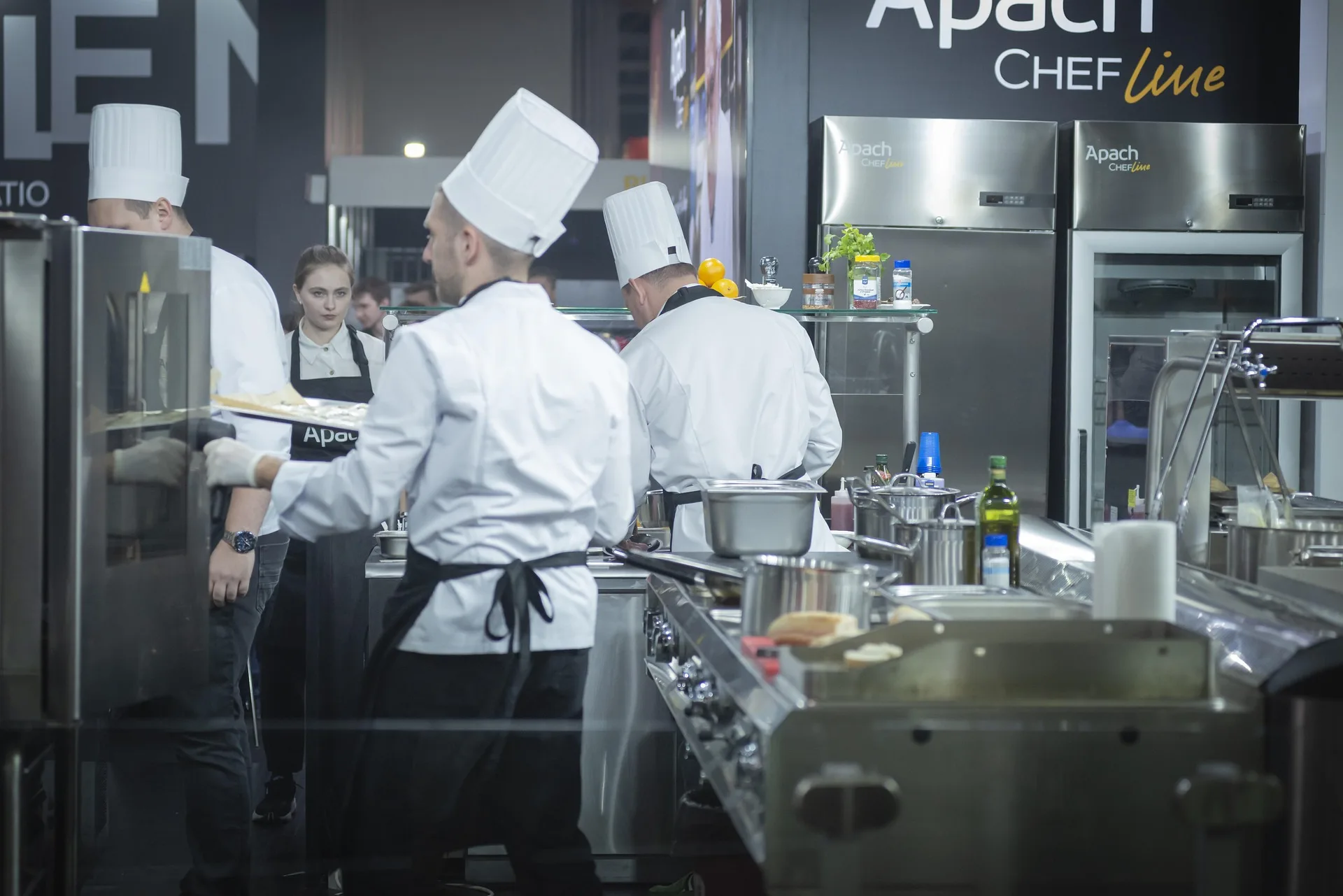 Cuisine collective professionnelle en inox